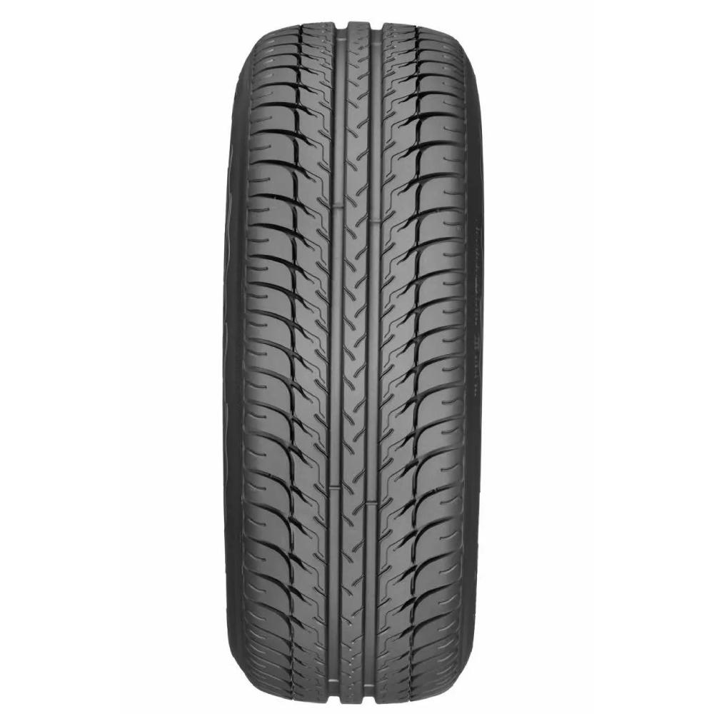 LLANTA BFGOODRICH G GRIP 205/55R16 PARA AUTOMÓVILES RUEDALLANTAS ECUADOR