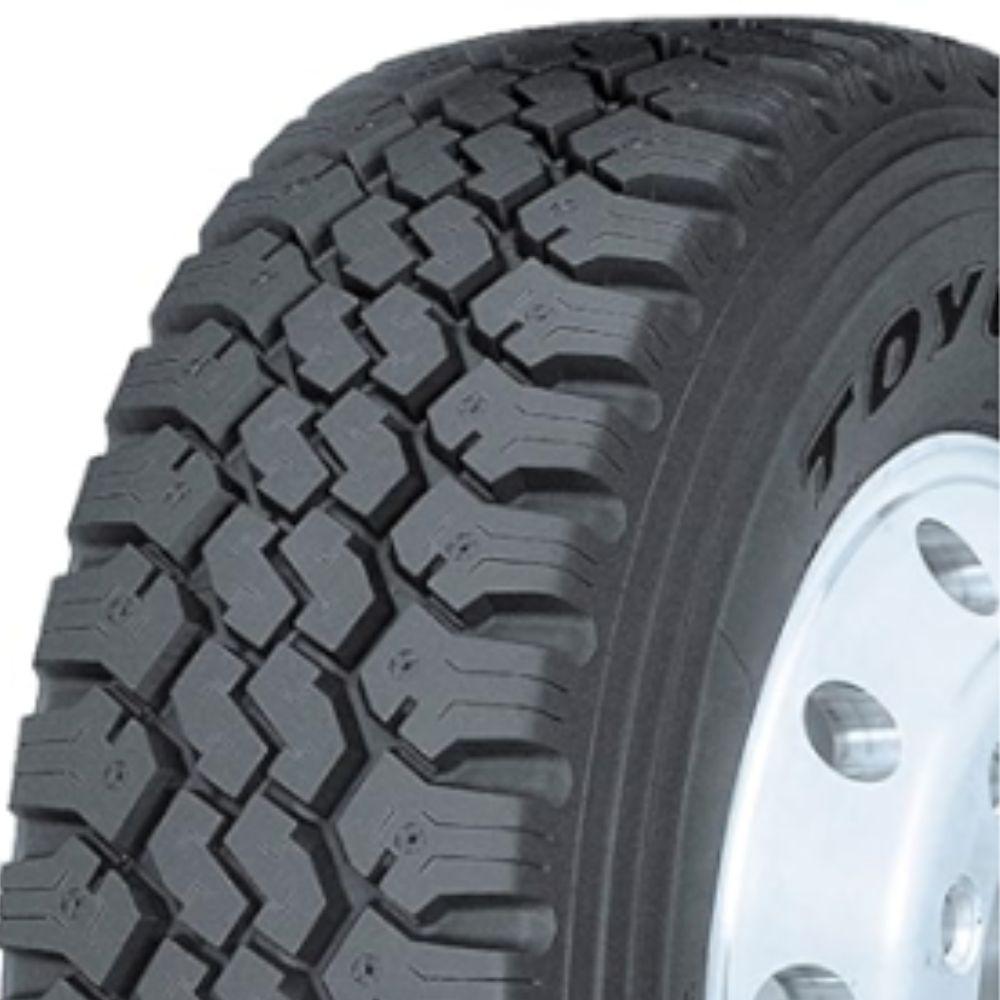 LLANTA TOYO TIRES M55 LT235/75R15 PARA CAMIONETAS TODO TERRENO RUEDALLANTAS ECUADOR
