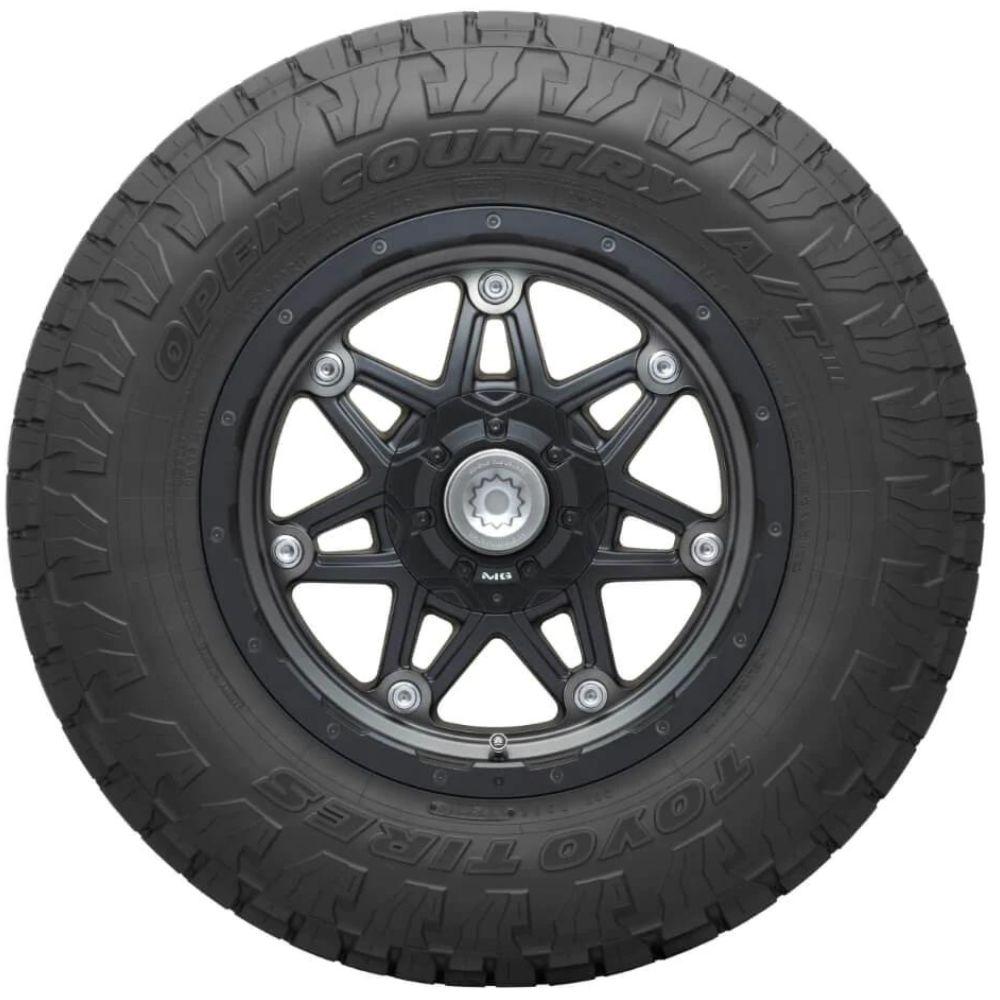 LLANTA TOYO TIRES OPEN COUNTRY AT II P235/70R16 PARA CAMIONETAS TODO TERRENO RUEDALLANTAS ECUADOR