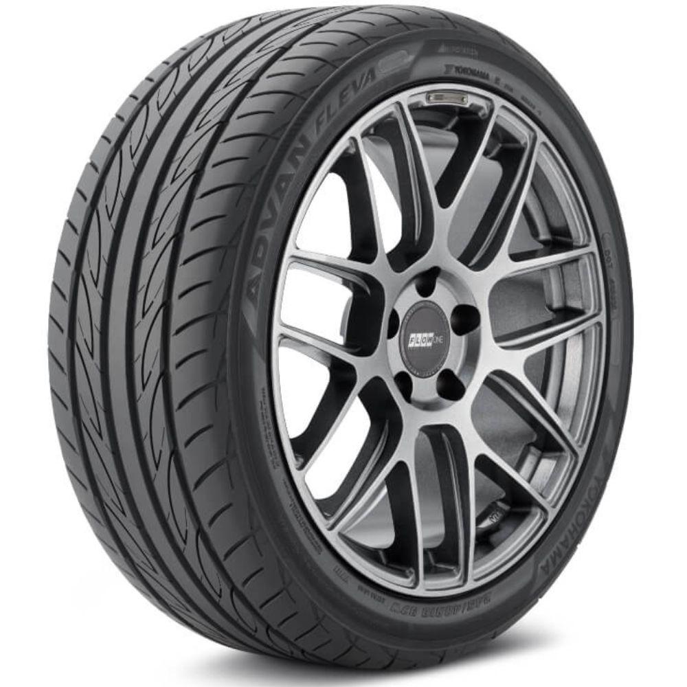LLANTA YOKOHAMA V701 205/55R15 PARA AUTOMÓVILES RUEDALLANTAS ECUADOR